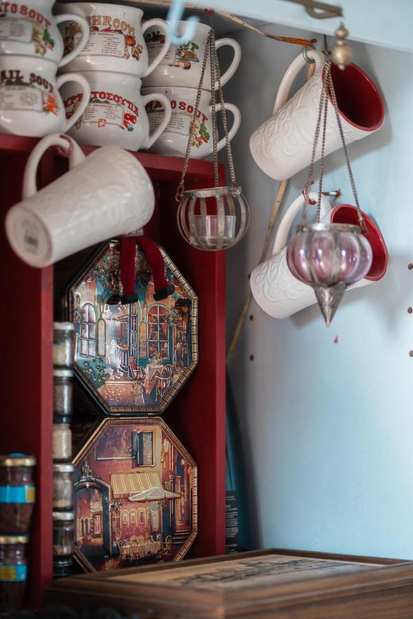 Ioanna'S Hellenic Hospitality Hostel Athens Luaran gambar